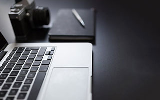 更加真实？FM足球经理26发布新预告片，展示新引擎比赛日画面